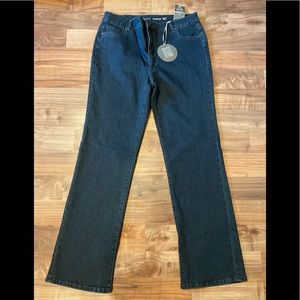 NWT Avenue Delux Denim Bootcut Jeans - Size 16 T